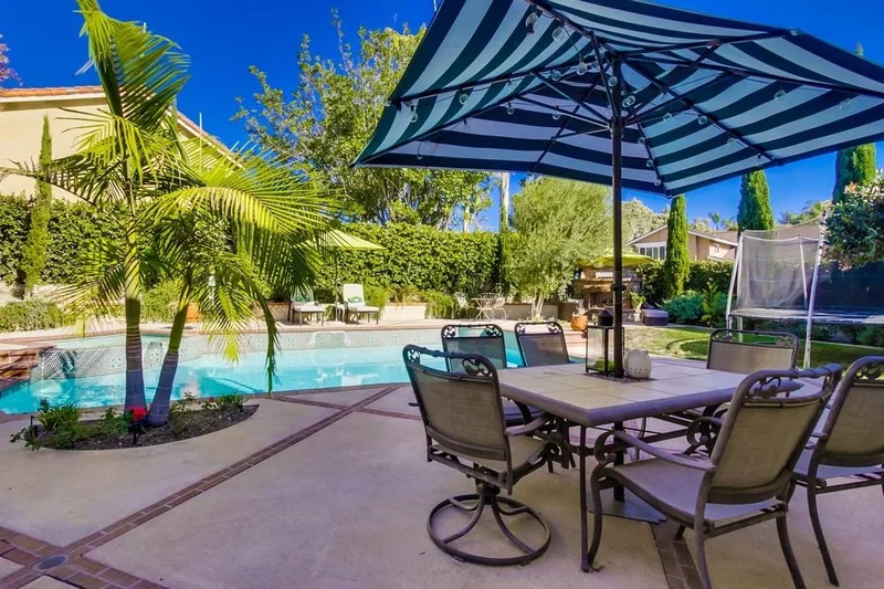 2530 El Gavilan Ct., Carlsbad, CA 92009