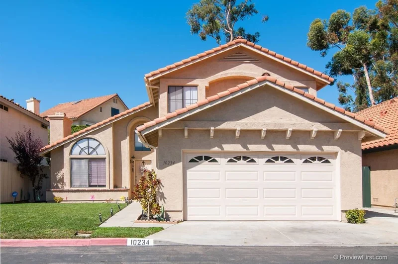 10234 Stone Point Lane, Spring Valley, CA 91977