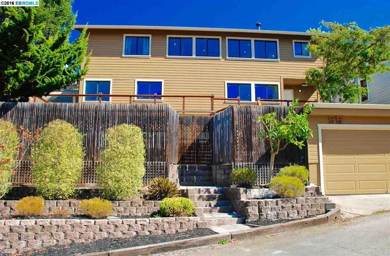55 Hermosa Ave, Oakland, CA 94618