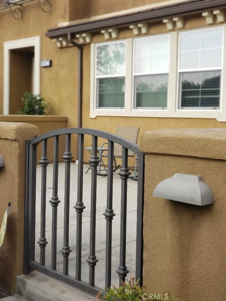 10427 Sycamore Ln, Santa Fe Springs, CA 90670