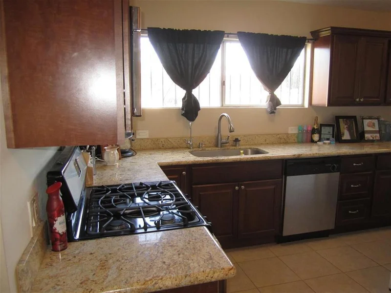 1039 3rd, National City, CA 91950