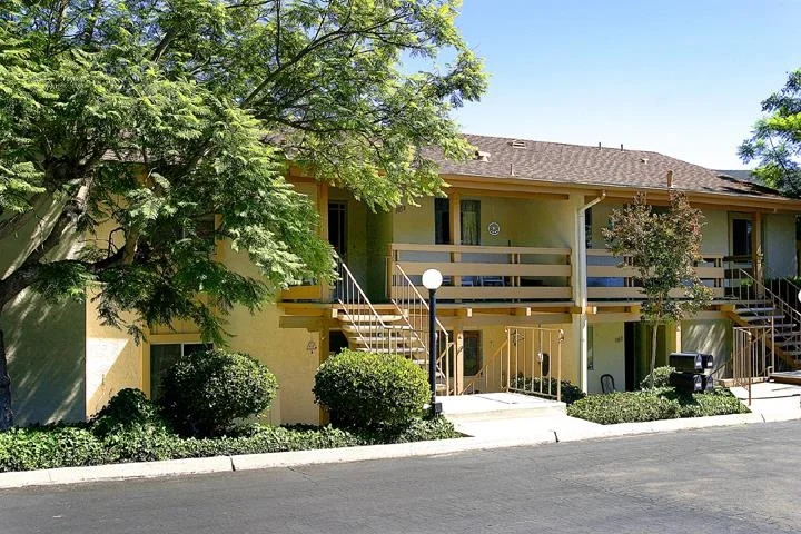 1856 Fairway Circle, San Marcos, CA 92078