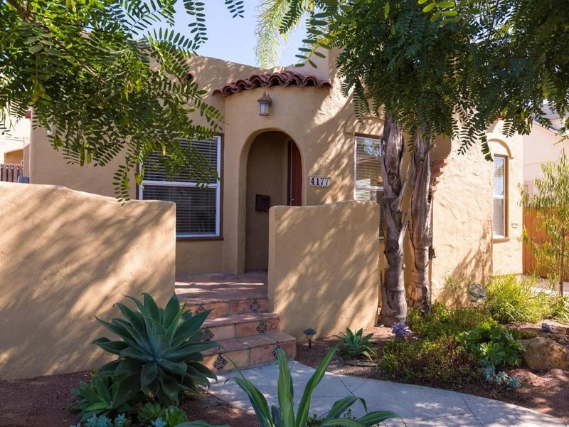 4177 Arizona, San Diego, CA 92104