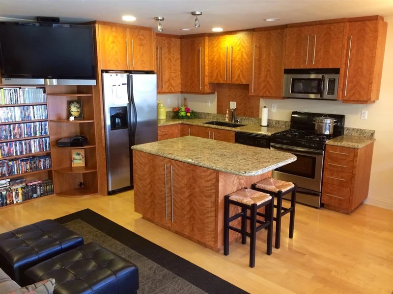 1049 Felspar ##28, San Diego, CA 92109