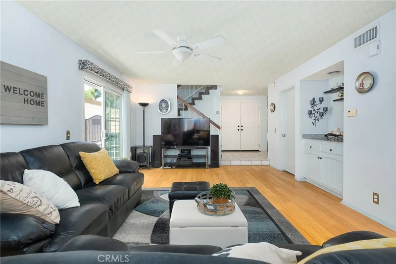 124 El Camino, Placentia, CA 92870