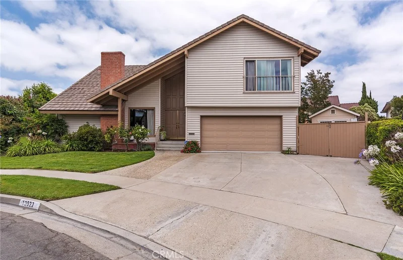 10322 Lassen, Los Alamitos, CA 90720