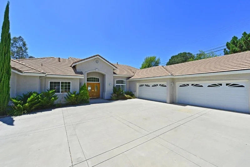 10118 Boulder Knolls, Escondido, CA 92026