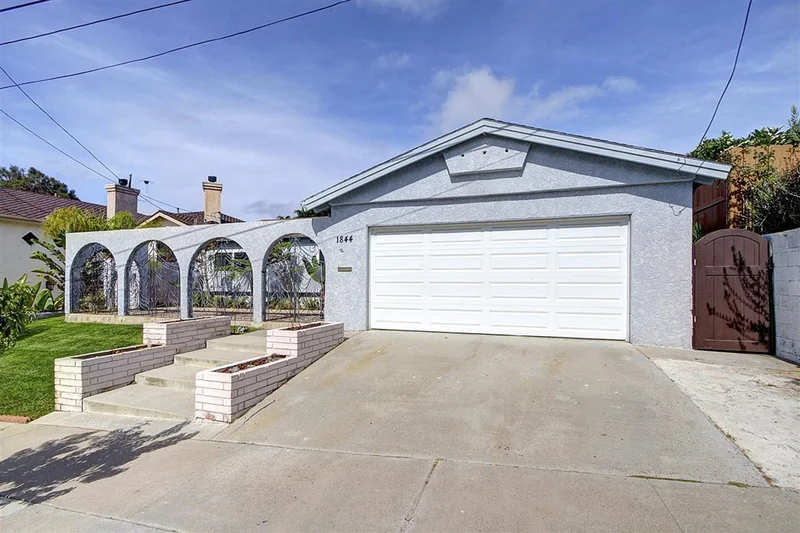 1844 Linbrook Dr, San Diego, CA 92111