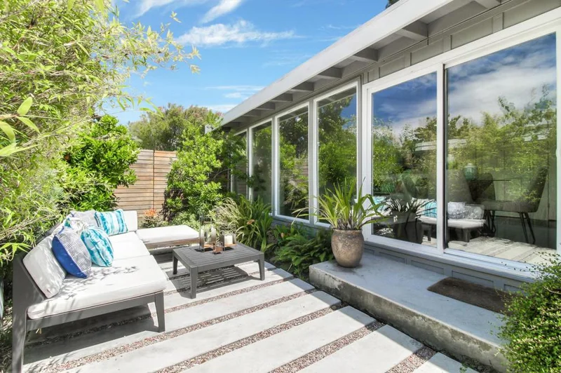 857 Tamarack Lane, Sunnyvale, CA 94086