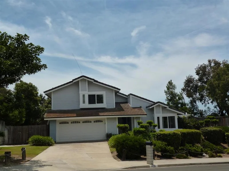 2719 Naples Court, Carlsbad, CA 92010