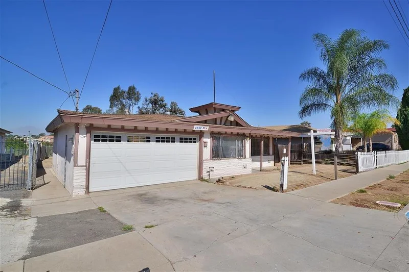 2536 52nd Street, San Diego, CA 92105