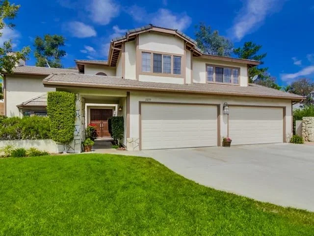 2275 Montia Place, Escondido, CA 92029
