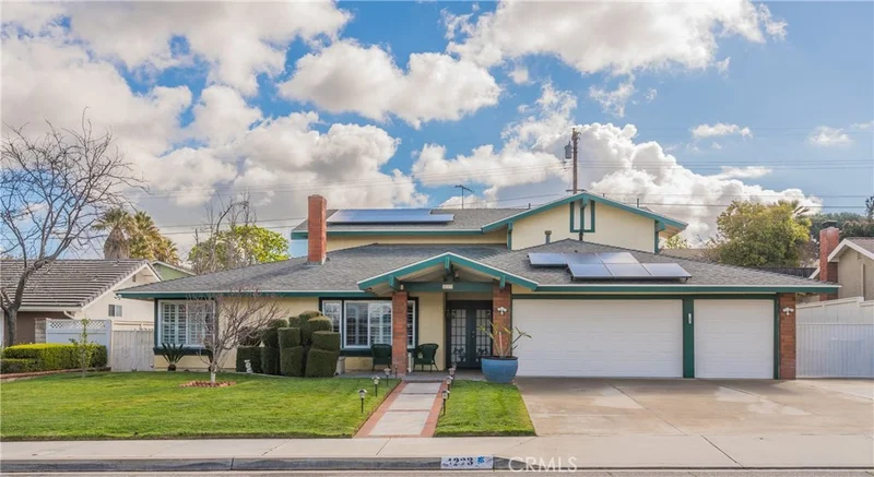 4223 Rim Crest, Norco, CA 92860