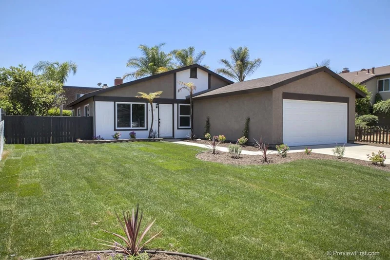 4595 Jamboree St, Oceanside, CA 92057