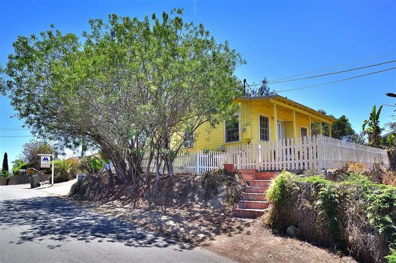 7687 Marie Ave, La Mesa, CA 91942