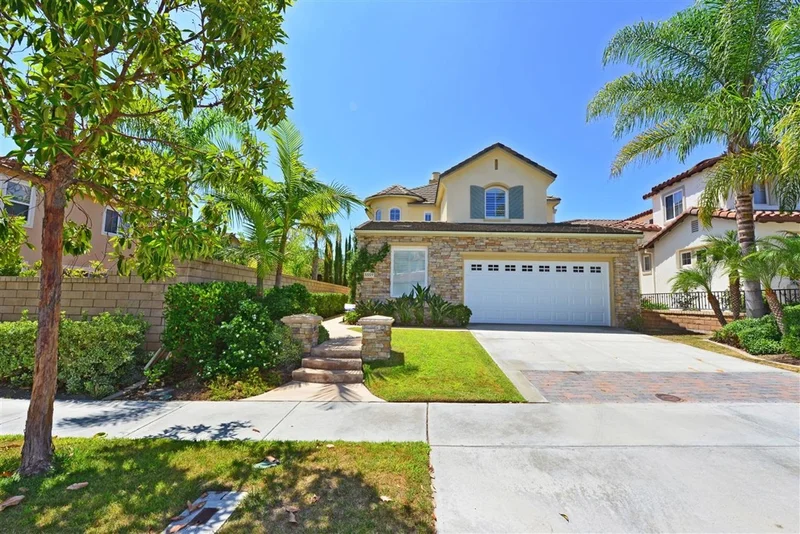 5559 Porter Creek, San Diego, CA 92130