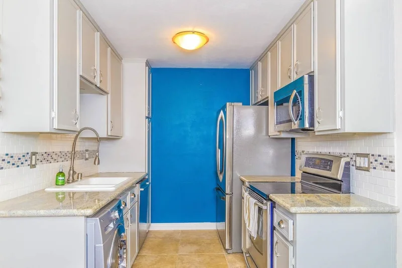 4252 35th St #2, San Diego, CA 92104