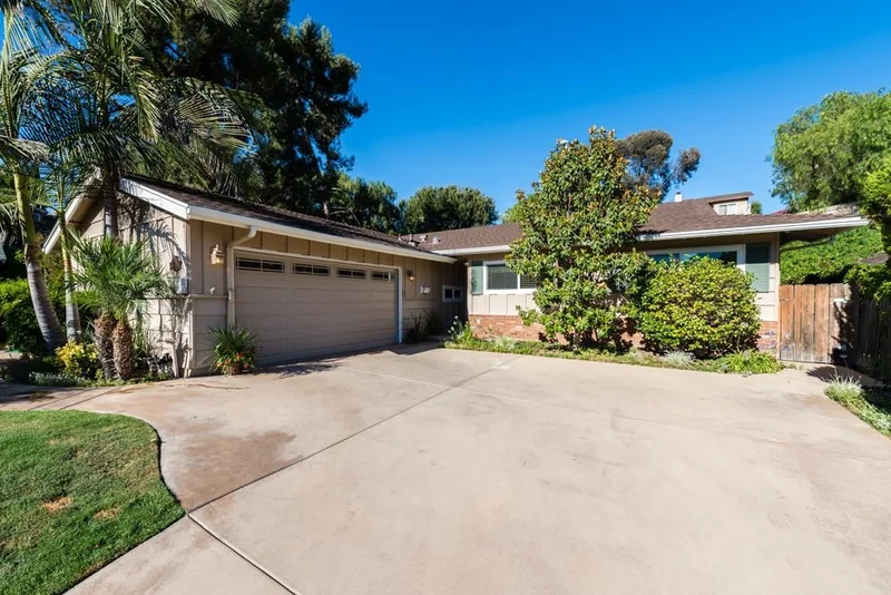 4631 Miramonte St, La Mesa, CA 91941
