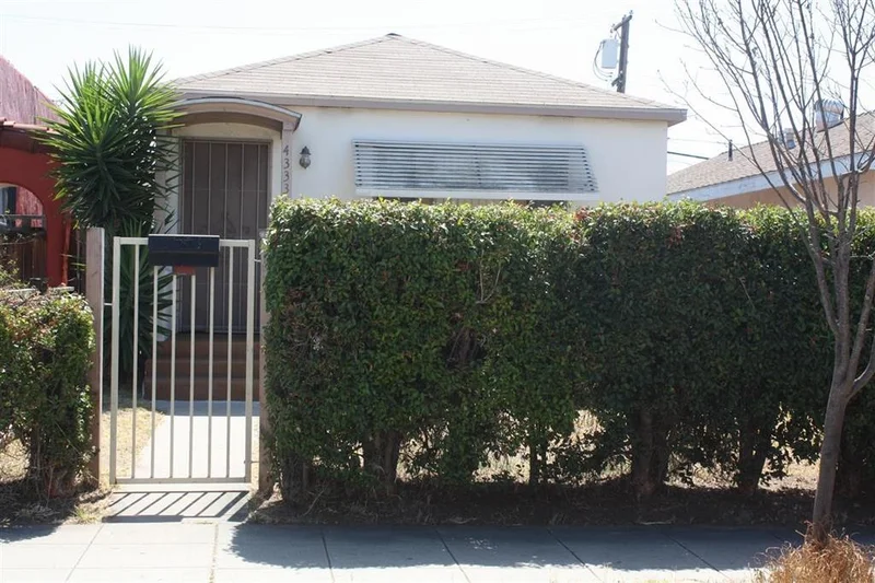4333 Street, San Diego, CA 92115
