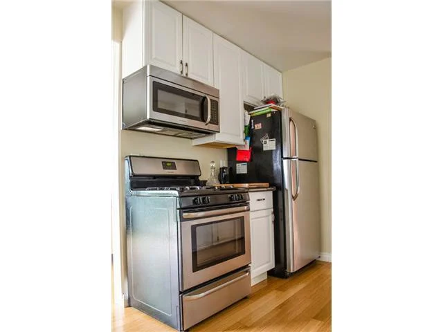 302 Dale Grove Lane, San Diego, CA 92114