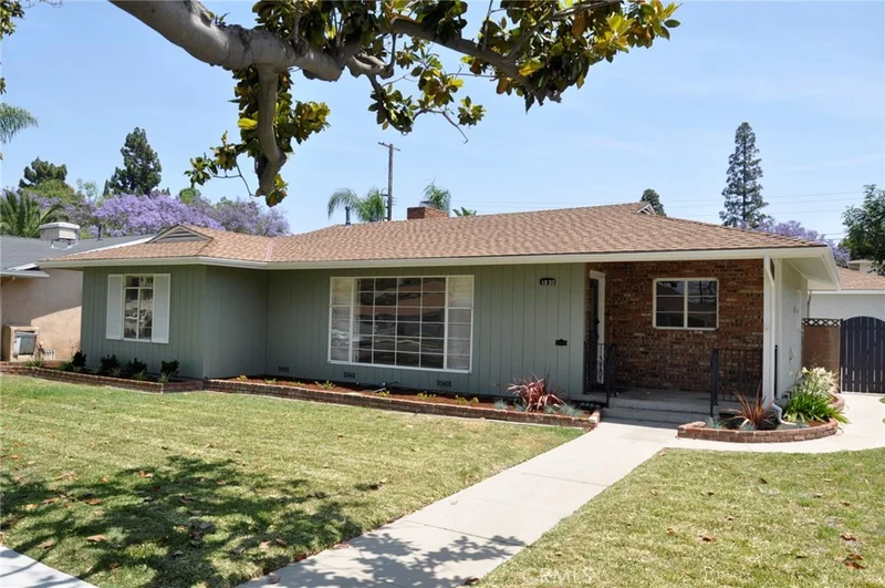 1032 Freeland, Long Beach, CA 90807