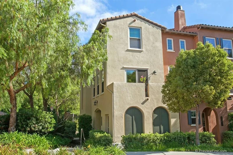 2530 Escala Circle, San Diego, CA 92108