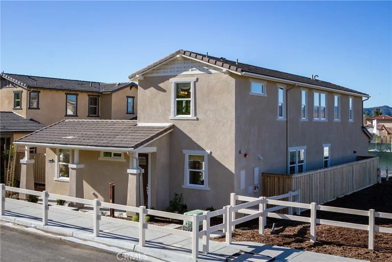 1009 Twin Creek, San Luis Obispo, CA 93401