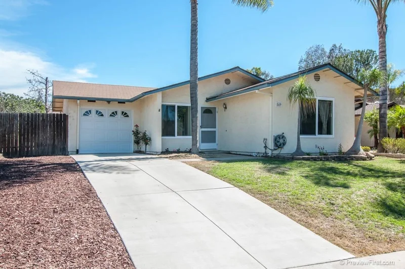 849 Loganberry, San Marcos, CA 92069