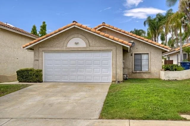 2306 Fair Oak Court, Escondido, CA 92026