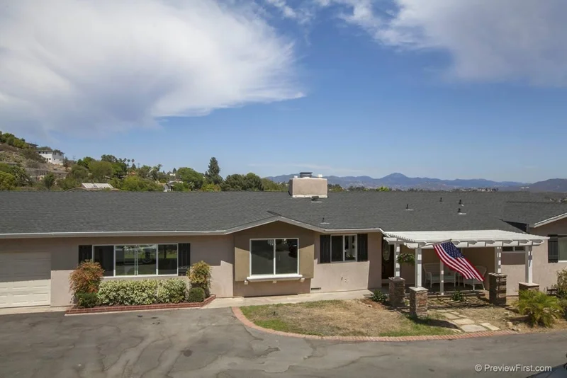 4261 Alta Mira, La Mesa, CA 91941