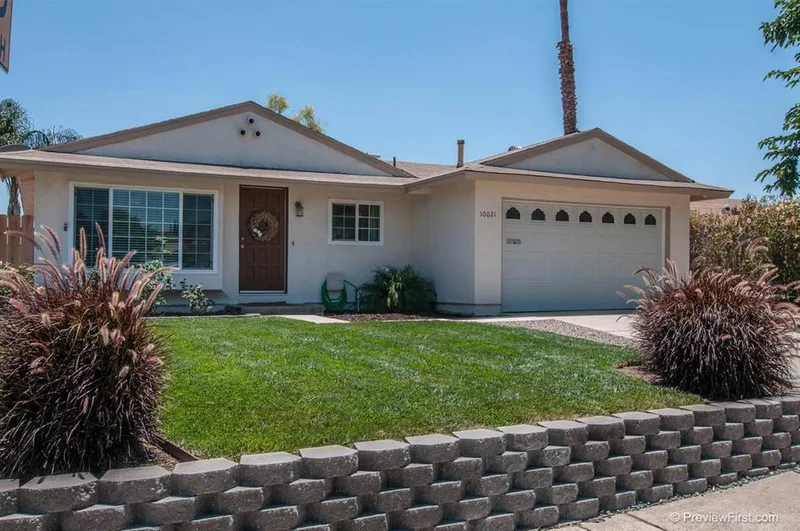 10021 Beck Drive, Santee, CA 92071