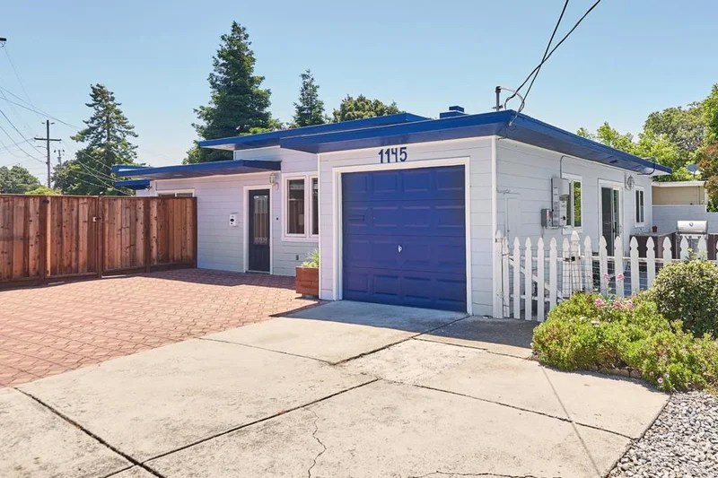 1145 Almanor, Menlo Park, CA 94025