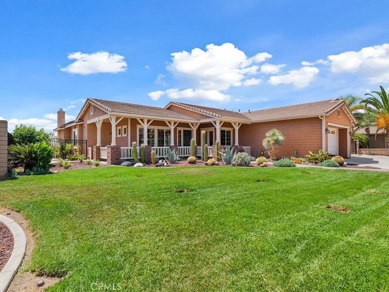 3022 Dapplegray, Norco, CA 92860