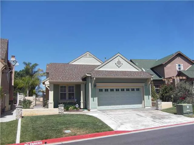453 Poets Square, Fallbrook, CA 92028