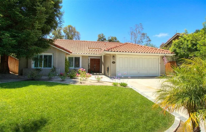 1026 Glen Arbor Dr, Encinitas, CA 92024