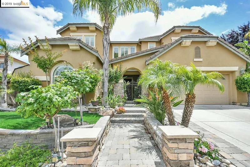 2576 Camel Back Rd, Brentwood, CA 94513-4619