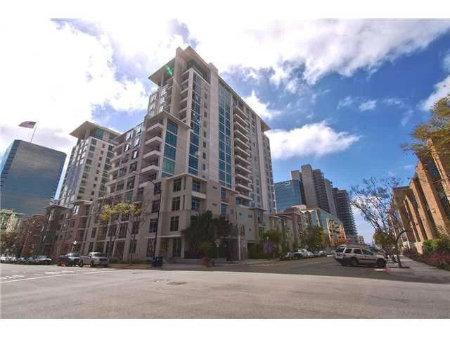 425 Beech Street #325, San Diego, CA 92101