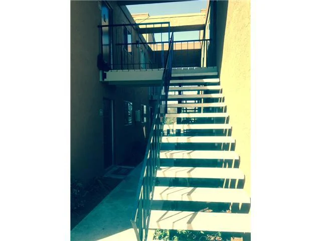 1050 Rock Springs Road #205, Escondido, CA 92026