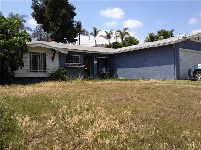 8851 Delrose Avenue, Spring Valley, CA 91977