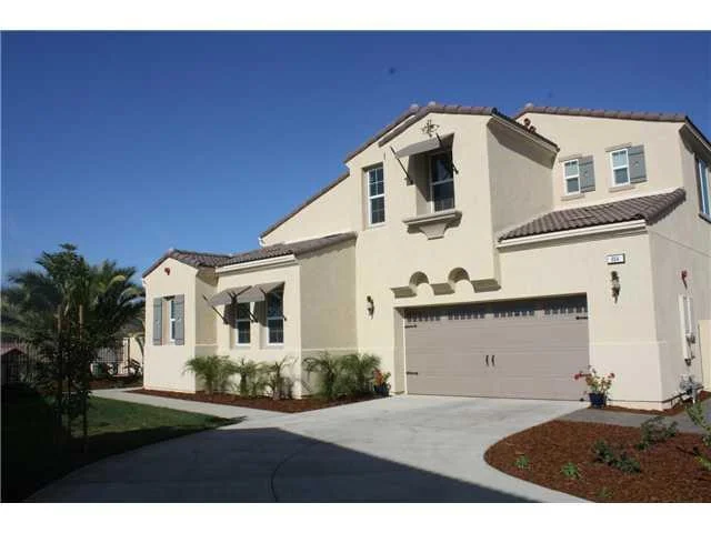 864 Hailey Court, San Marcos, CA 92078
