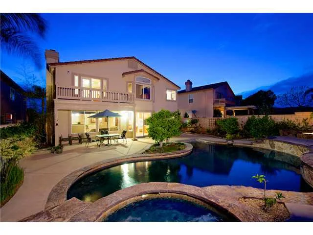 12253 Oakview Way, San Diego, CA 92128