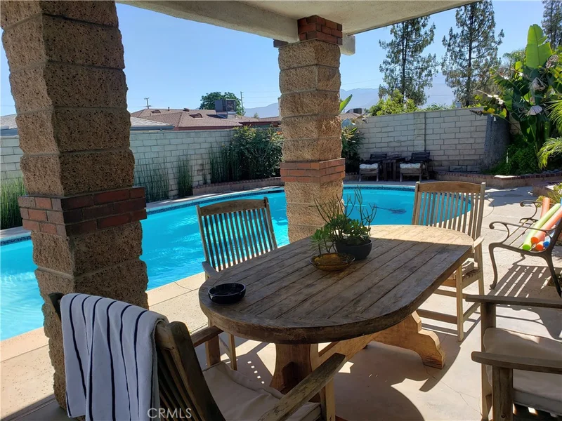 42140 Carnegie, Hemet, CA 92544