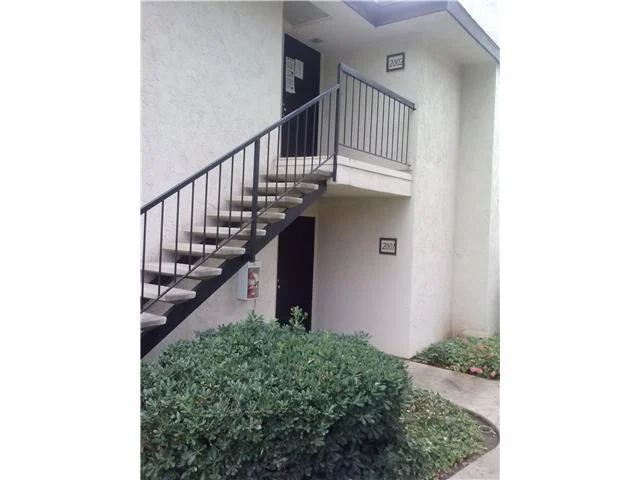450 W. Vermont Avenue #2002, Escondido, CA 92025