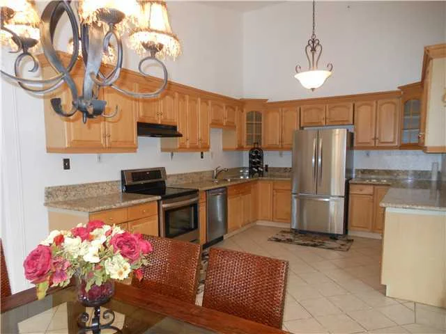 2711 Verda Avenue, Escondido, CA 92025