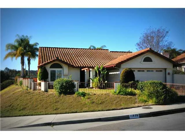 11806 Calle Deposito, El Cajon, CA 92019