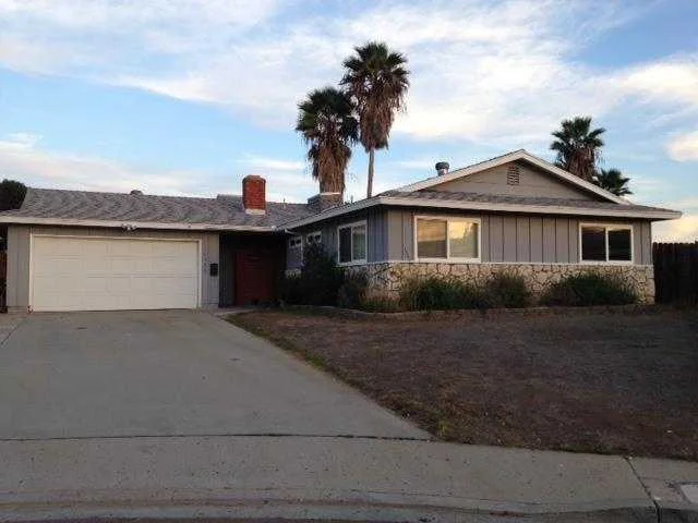 10455 Nate Way, Santee, CA 92071