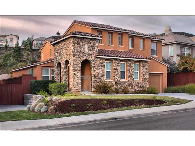 870 Antilla Way, San Marcos, CA 92078
