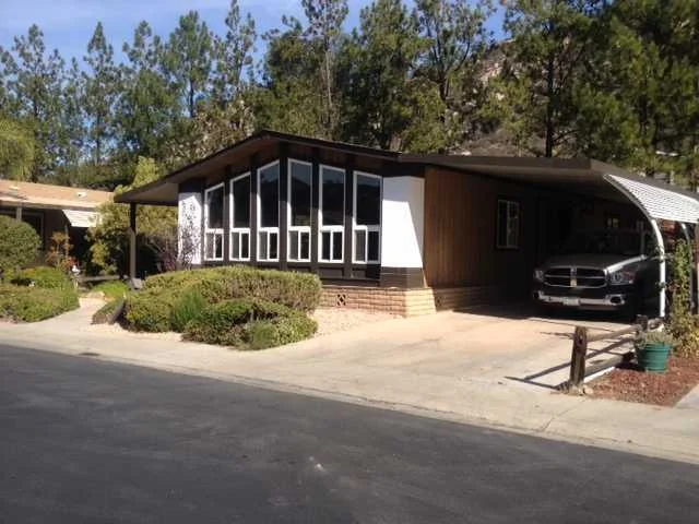 8975 Lawrence Welk Drive #290, Escondido, CA 92026