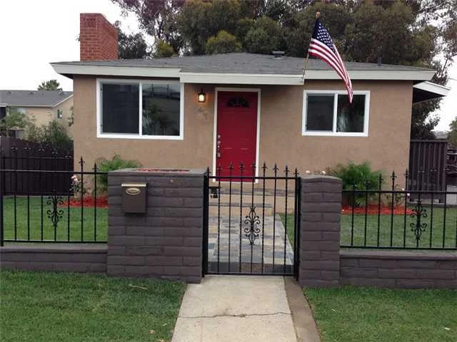 411 Gloria Street, San Diego, CA 92113