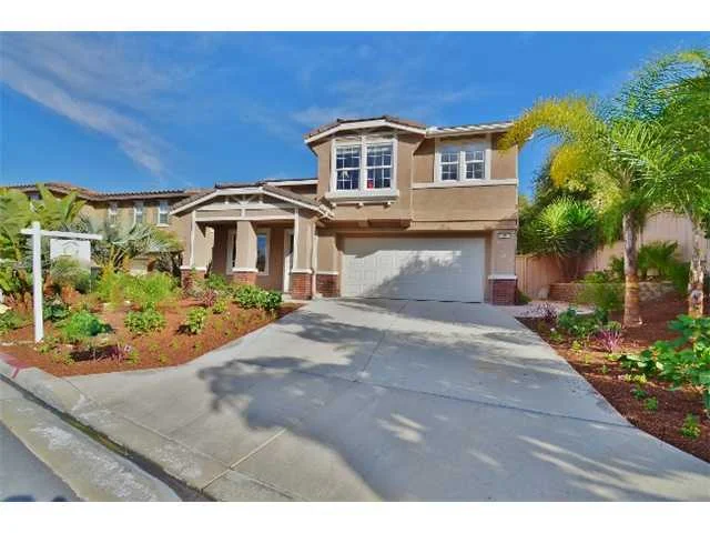104 Canyon Creek Way, Oceanside, CA 92057